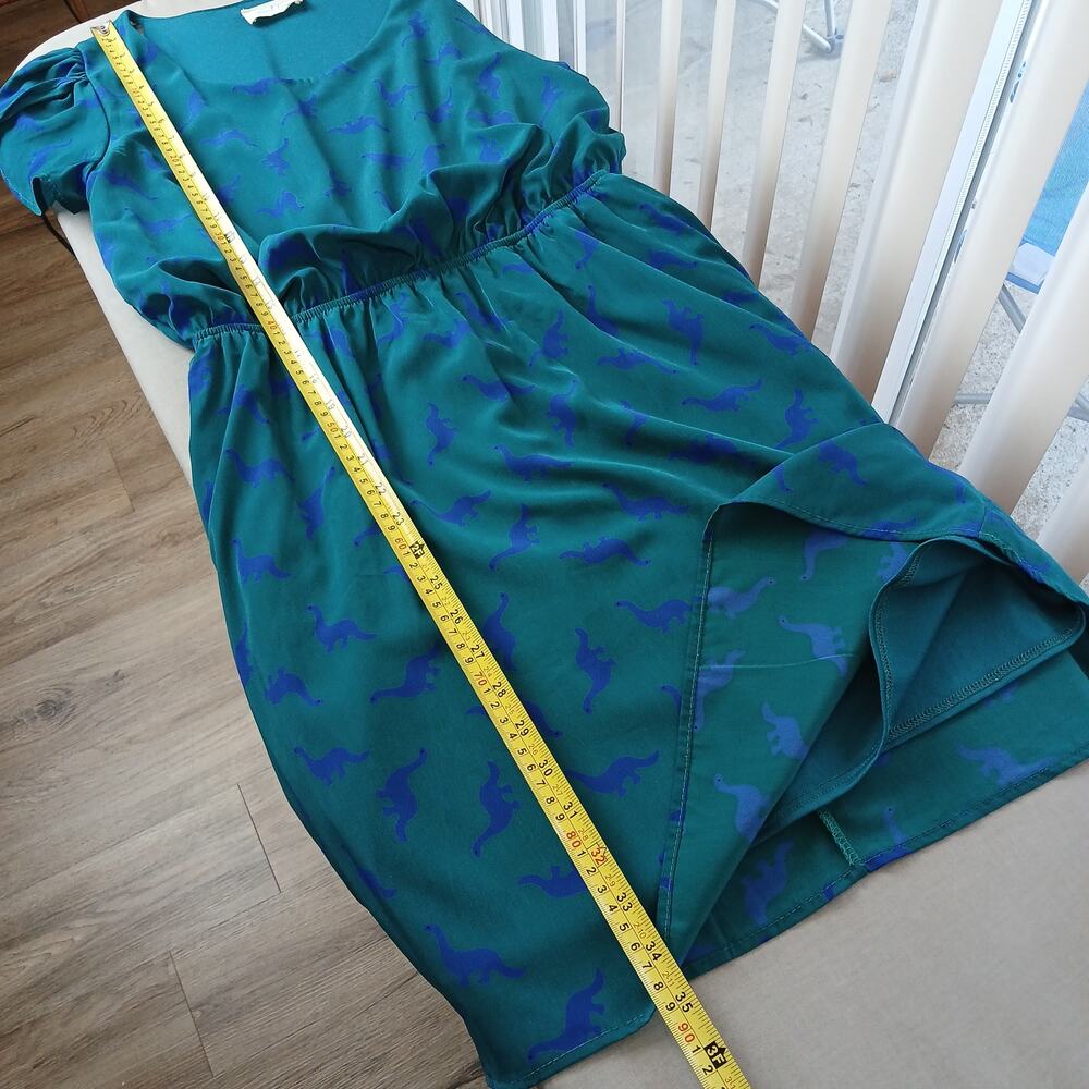 Peach Love California ModCloth Dino Print Dress M green blue blouson midi - Picture 13 of 13
